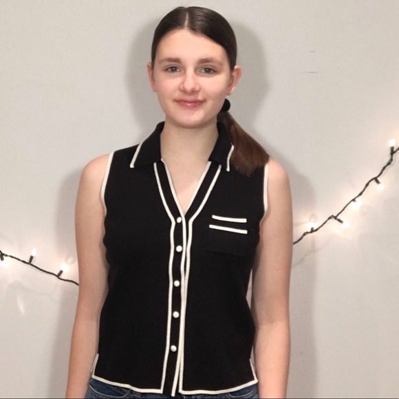 Sandra King Outlined Silk Stretchy Button Up Tank - Picture 2 of 4